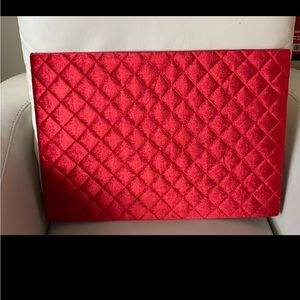 2 magnetic pin boards